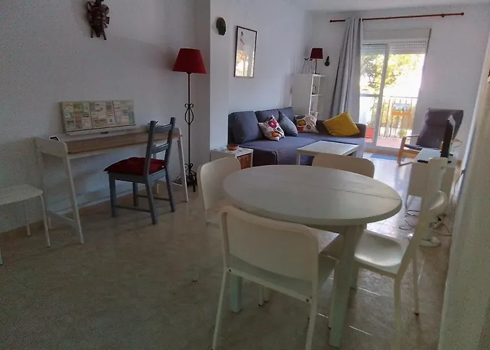 Апартаменти En Zona Atalaya Con Garaje Y Wifi Коніль-де-ла-Фронтера