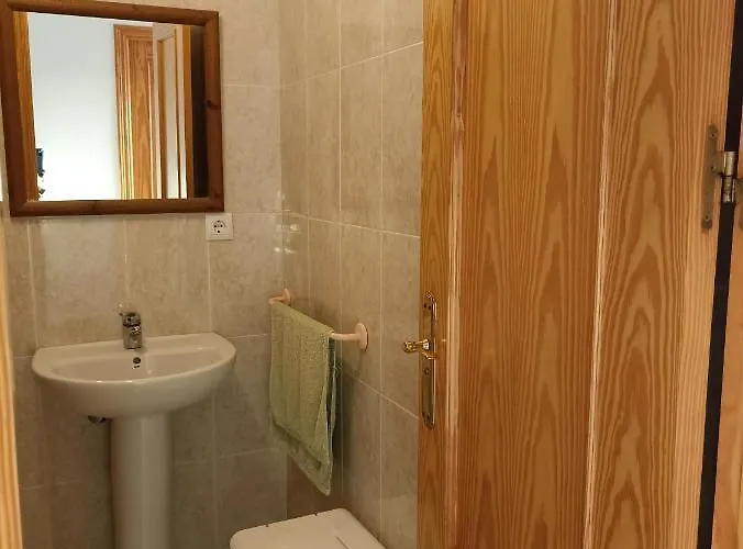 Apartment En Zona Atalaya Con Garaje Y Wifi *