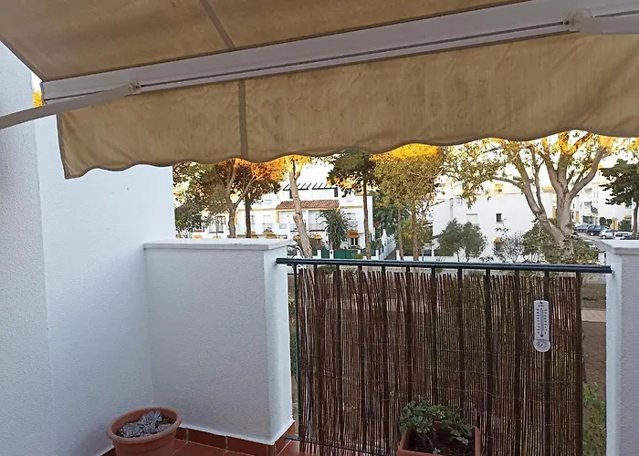 Apartment En Zona Atalaya Con Garaje Y Wifi Conil De La Frontera