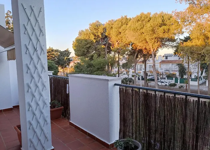 En Zona Atalaya Con Garaje Y Wifi Apartment