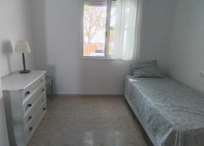 Apartment En Zona Atalaya Con Garaje Y Wifi Conil De La Frontera